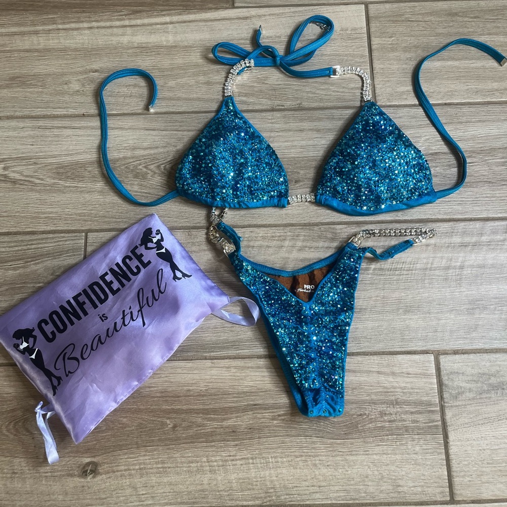 Angel competition suit